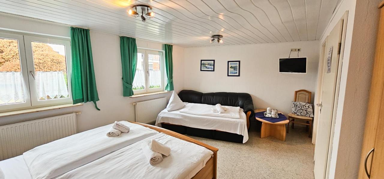 Pension Il Classico Groß-Zimmern Esterno foto